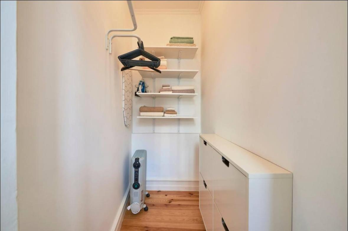 Apartment Alegria By Realmobility